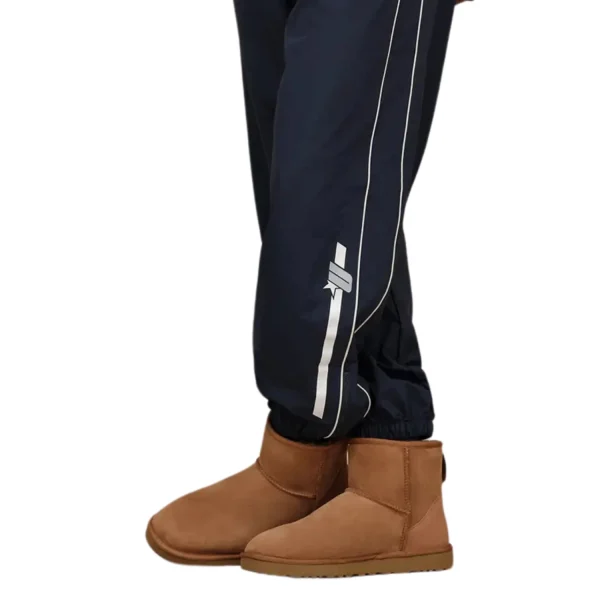 UGG Classic Ultra Mini 5