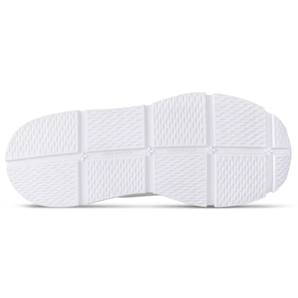 LV Runner Classic Sneaker 3